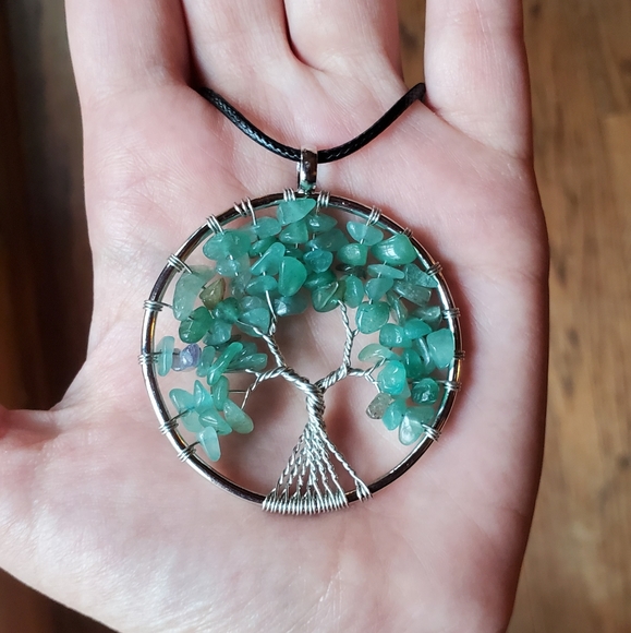 NWOT Green Aventurine Silver Tree of Life Necklace - Picture 3 of 6